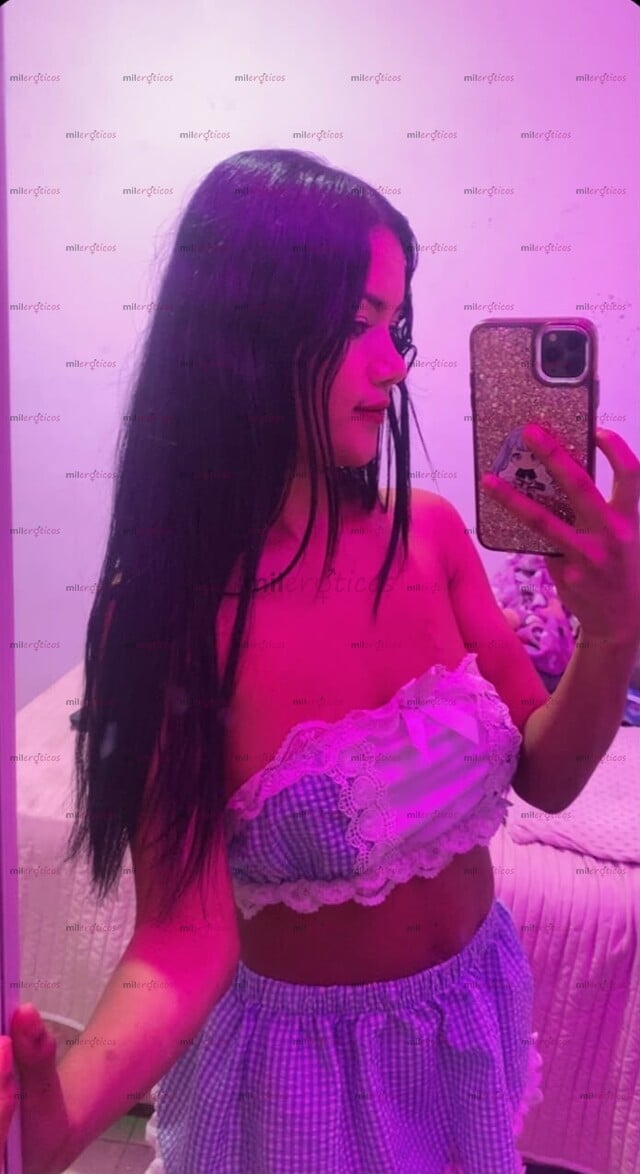 FOTOS DE FLAQUITA DULCE, UNA MEZCLA PELIGROSA DE TERNURA Y TENTACIÓN. DESDE 50