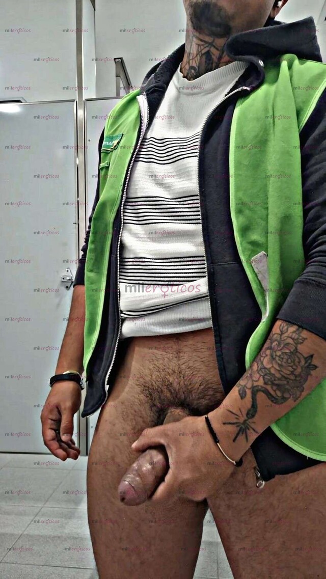 FOTOS DE DÉJATE CONSENTIR CON LA VERGA DE ESTE BEBE ENTRON ¿QUIERES LECHITA?