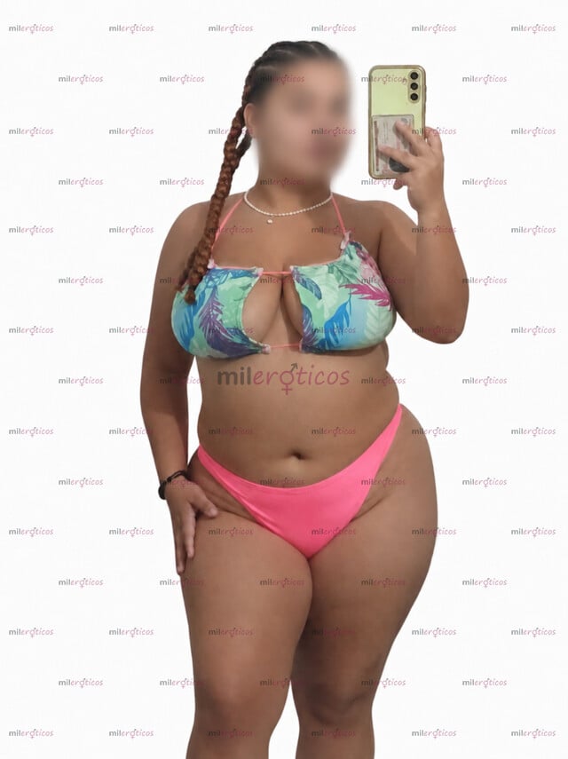 FOTOS DE NICOL, UNA JOVENCITA TIERNA Y HERMOSA CON CULO Y TETAS GIGANTES