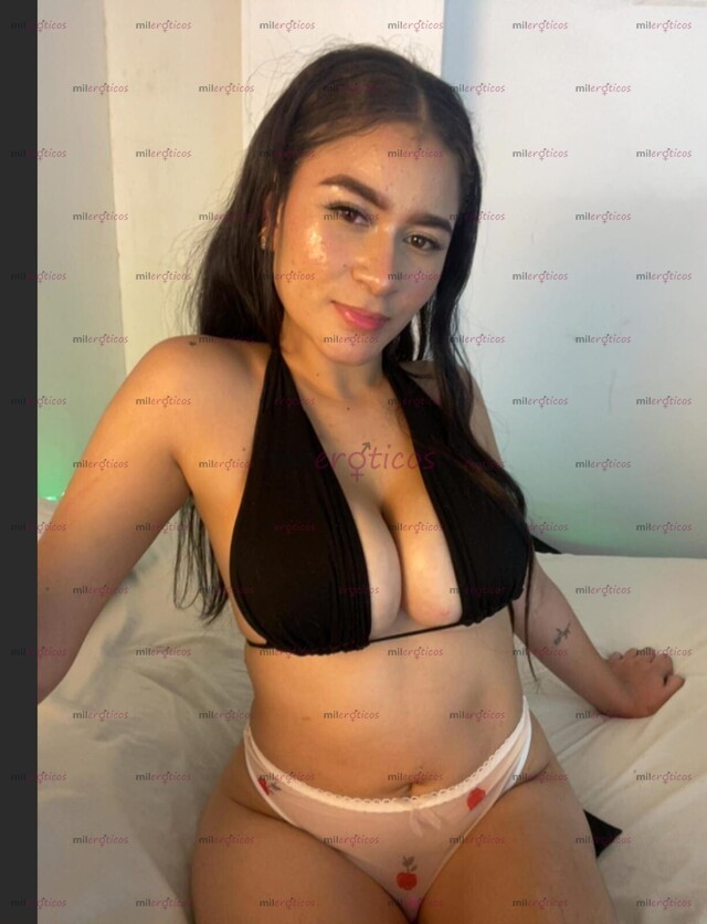 FOTOS DE SEXY Y TIERNA TETONA, TU PECADO DE 20 AÑITOS, LISTA PARA TI.