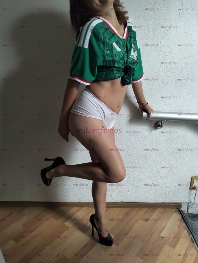 FOTOS DE DELICIOSA FLAQUITA TALLA 7, CADERAS SEXYS