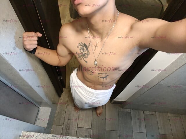 FOTOS DE MORRITO DELGADO CON GANAS DE COGERTE BIEN RICO Y DURO