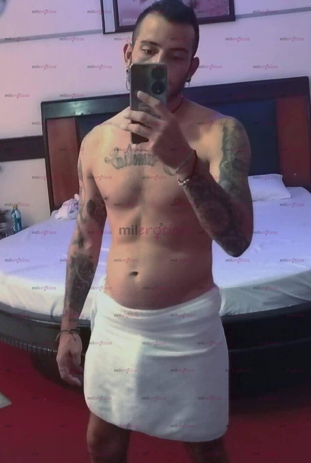 FOTOS DE 22CM ESTOY AQUI PARA COMPLACERTE MASAJISTA PROFESIONAL 100ACTIVO PAISA DOTADO