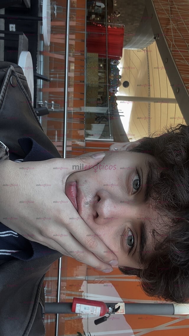 FOTOS DE JOVEN TWINK COMPLACIENTE Y MORBOSO, LISTO PARA SATISFACER