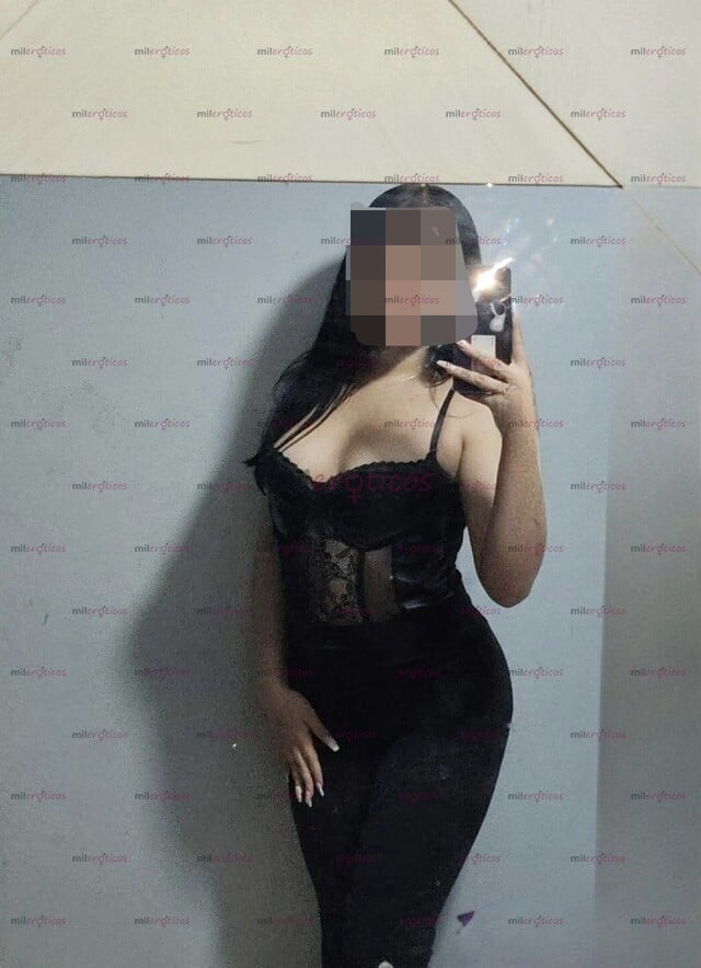 FOTOS DE BESOS Y CARICIAS DEJATE LLEVAR POR PAOLA