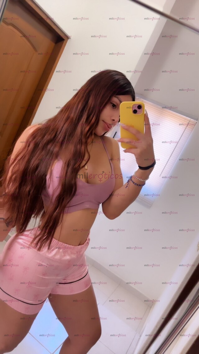 FOTOS DE KAREN UNA MUJER SÚPER FEMENINA Y UN RICO CARMELO QUE PUEDES SABOREAR Y COGERME