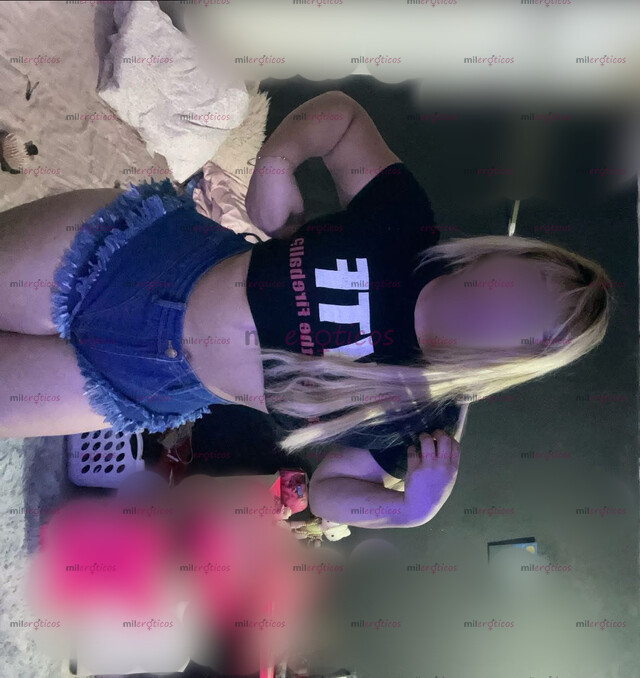 FOTOS DE AKASHA UNA NENA JUGUETONA CON UNA PUCHITA RIKAAAA!!!!!!!