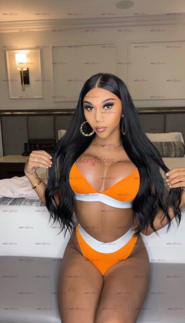 FOTOS DE NEGRA ARDIENTE Y MUY CALIENTE A TUS PIES PAPI VEN Y AS REALIDAD TUS FANTACIAS