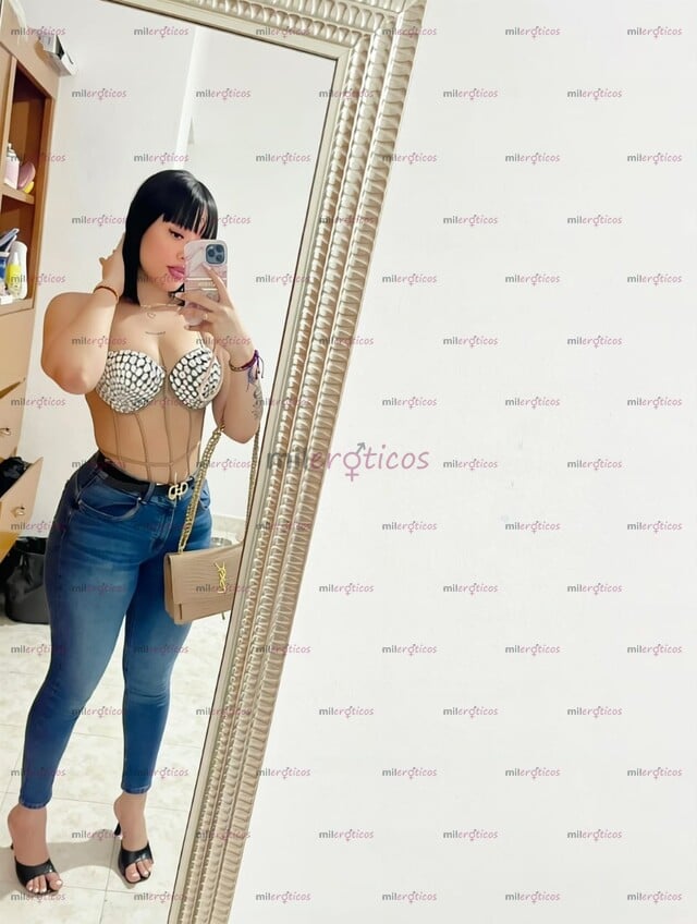 FOTOS DE DULCE SEXI Y BUENOTA ME DEJO COMER TODITA