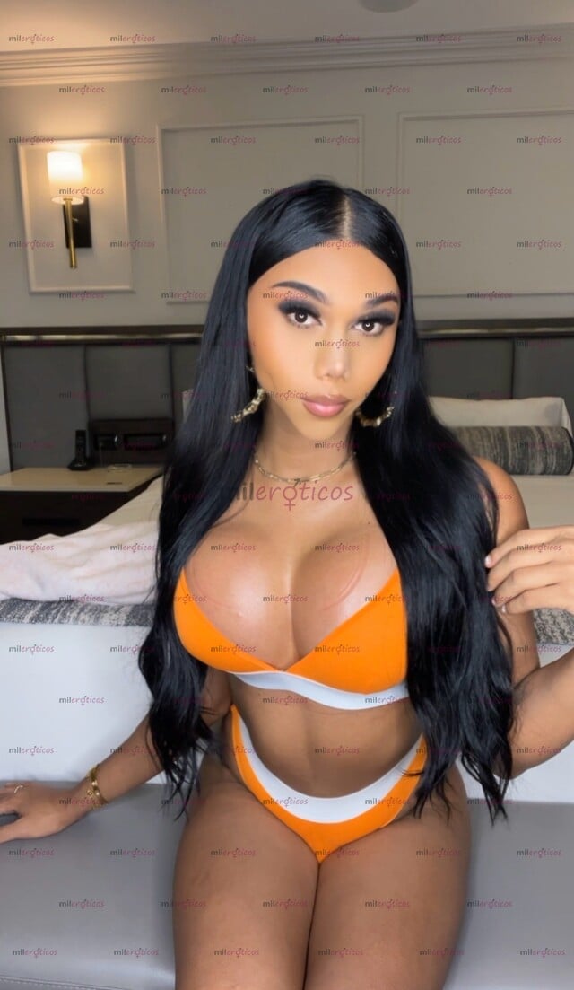 FOTOS DE NEGRA ARDIENTE Y MUY CALIENTE A TUS PIES PAPI VEN Y AS REALIDAD TUS FANTACIAS