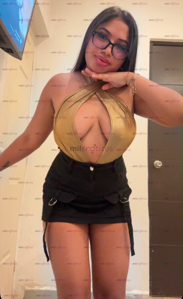FOTOS DE ME MOJO RICO MIENTRAS ME DEDEAS , MI VAGINA ESTRECHA
