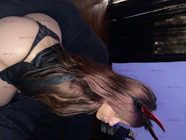 FOTOS DE PRIMERA VEZ NENITA HERMOSA VAGINA APRETADITA