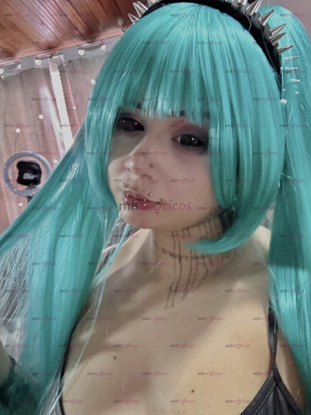 FOTOS DE MIKU LLEGO PARA QUE LA LLENES DE LECHE Y LE ROMPAS EL CULO