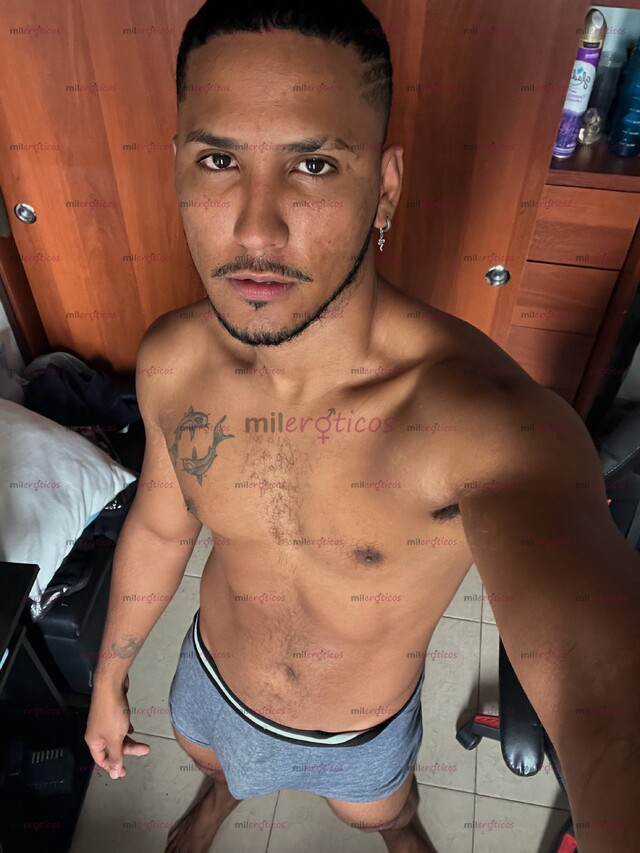 FOTOS DE MORENO EXÓTICO MACHO ACTIVO FETICHISTA Y MORBOSO EN BOGOTÁ