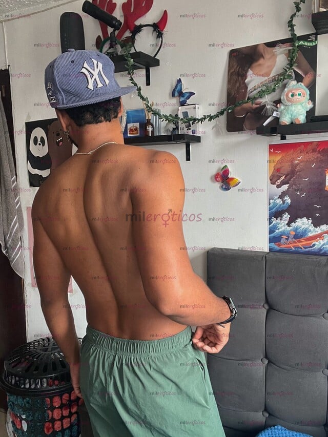 FOTOS DE MORENO EXÓTICO MACHO ACTIVO FETICHISTA Y MORBOSO EN BOGOTÁ