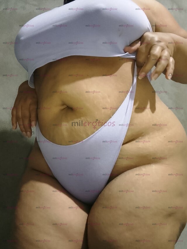 FOTOS DE ROMI MADURITA COMPLACIENTE DE NALGAS GRANDES Y VAGINA HÚMEDA CALIENTITA VEN