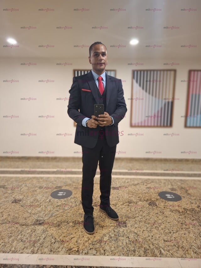 FOTOS DE CABALLERO DOMINANTE E IMPONENTE EXPERIENCIA VIP A MEDIDA (CALI)
