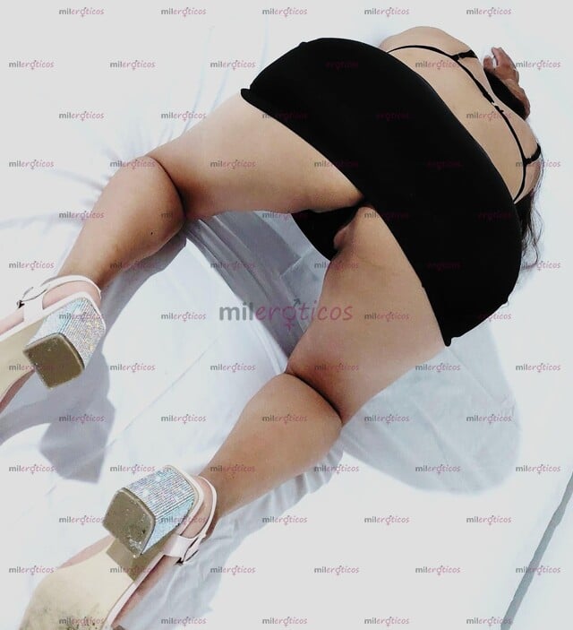 FOTOS DE CHUPAME TODITA MIENTRAS ME PENETRAS CAROLINA SOY TU CHAVIA IDEAL.
