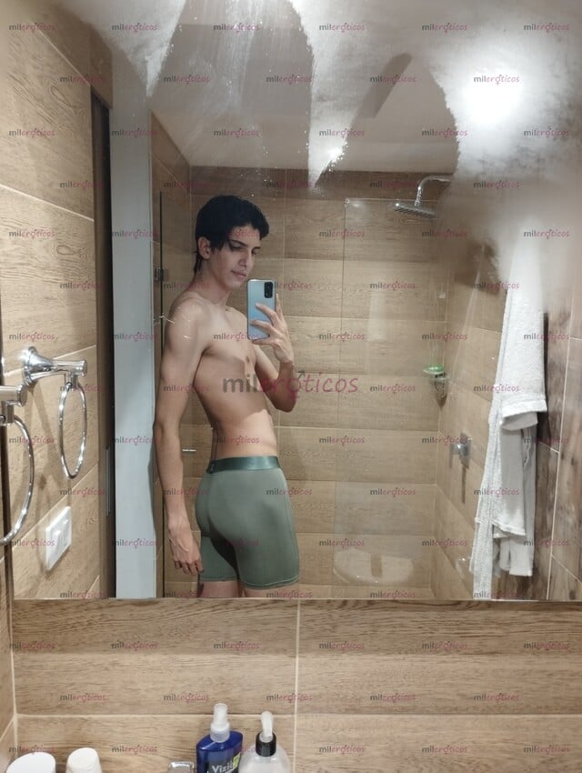 FOTOS DE JANX, CHICO VERS PAS, DELGADO Y ALTO, DISPUESTO A PASAR UN BUEN RATO