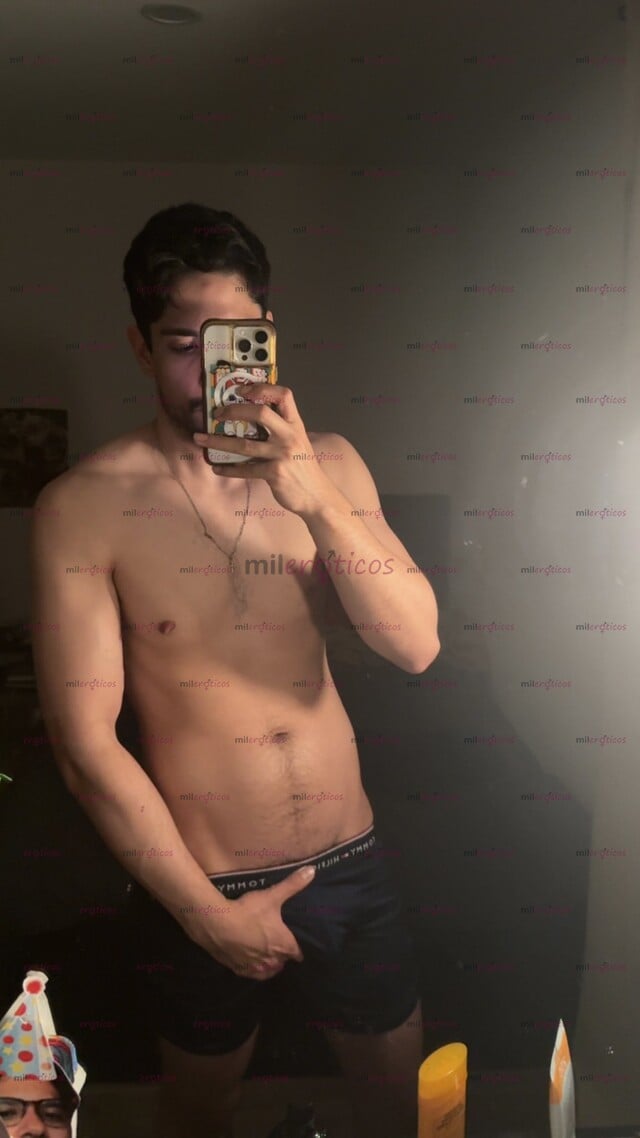 FOTOS DE 56 6971 1126 ACTIVO RELAJATE CON UNO DE MIS MASAJES GUAPO VARONIL VERGON