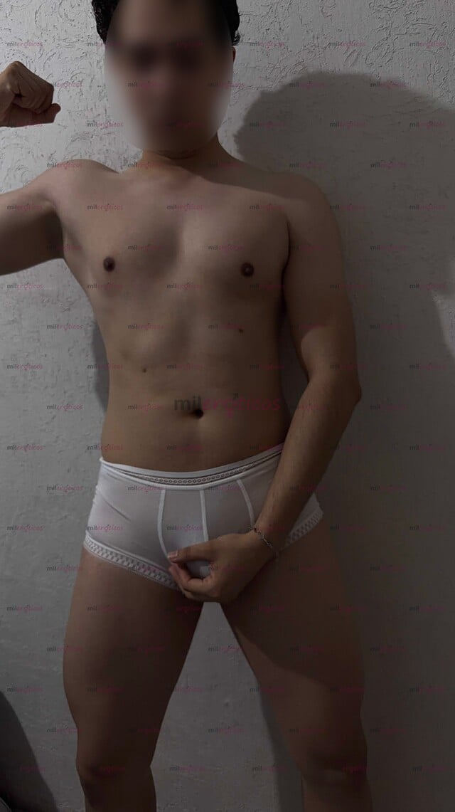 FOTOS DE JOVEN CALIENTE LISTO PARA CUMPLIR TUS FANTASÍAS