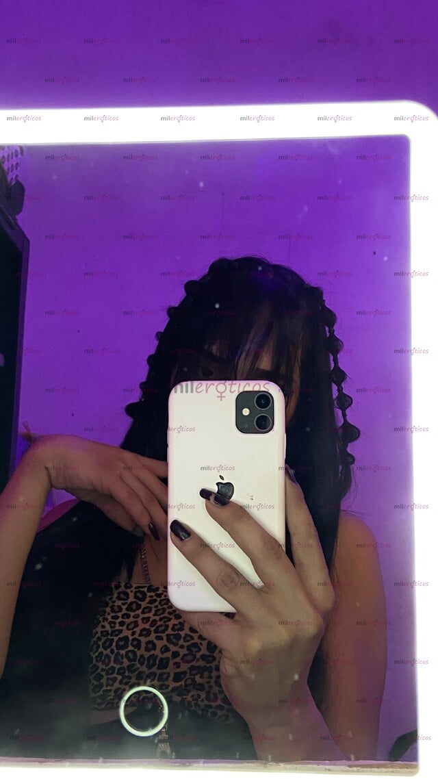 FOTOS DE AYTANA NIÑA DE 19 AÑOS TRANS LINDA Y DELGADA