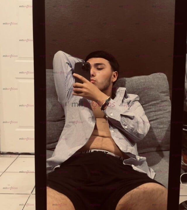 FOTOS DE NIÑO ESTUDIANTE CALIENTE LISTO PARA QUE ME DESLECHEN TU MORRITO CALIENTE