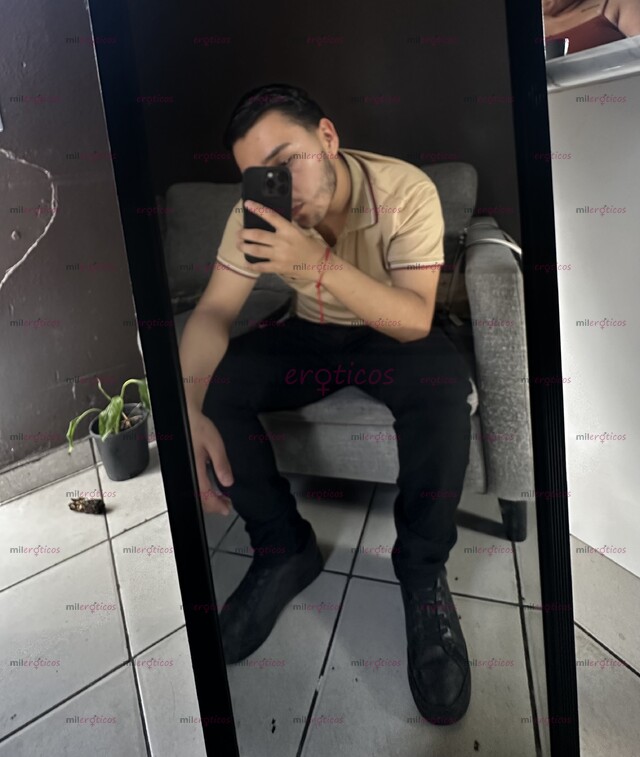 FOTOS DE NIÑO ESTUDIANTE CALIENTE LISTO PARA QUE ME DESLECHEN TU MORRITO CALIENTE