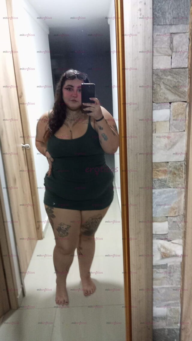 FOTOS DE GORDIBUENA MILF CON GRAN CULO TIENE AMIGA PARA TRIO