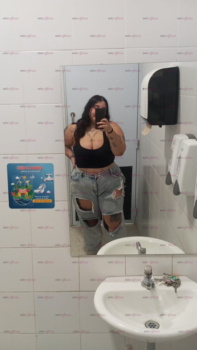 FOTOS DE GORDIBUENA MILF CON GRAN CULO TIENE AMIGA PARA TRIO