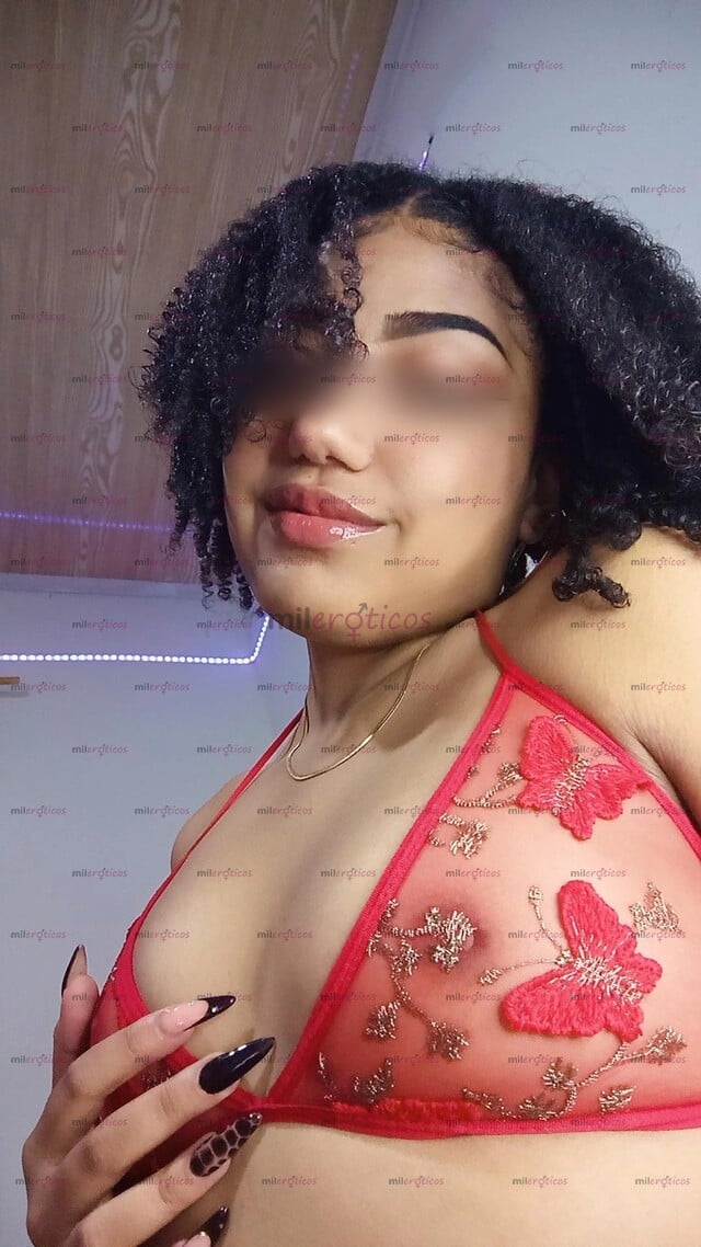 FOTOS DE DIVINA MORENITA, ESTARE POR POCOS DÍAS. . .