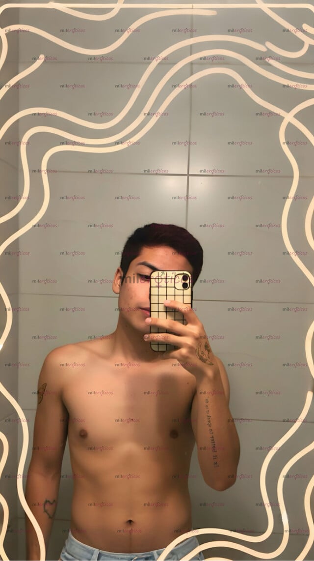 FOTOS DE CHICO GAY PASIVO Y COMPLACIENTE DISPONIBLE