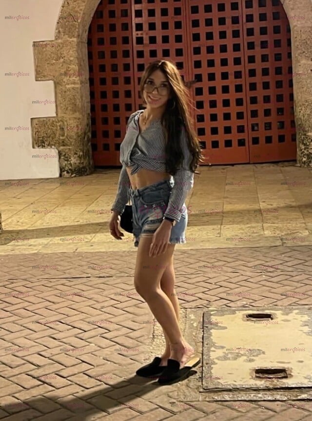 FOTOS DE DISFRÚTAME, MUJER TRANS DE FIGURA EXQUISITA, FIT Y SENSUAL.