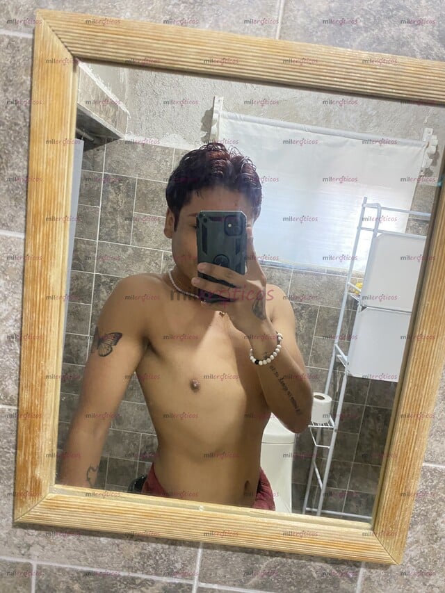 FOTOS DE CHICO GAY PASIVO Y COMPLACIENTE DISPONIBLE