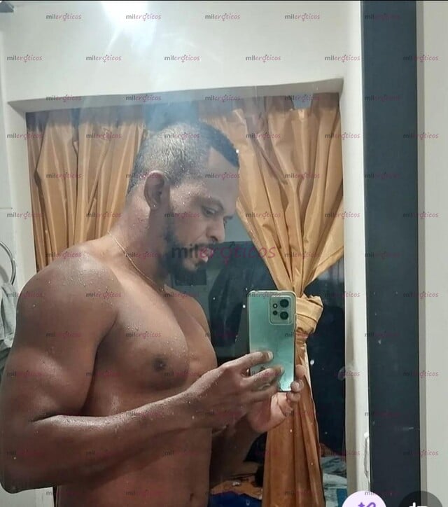 FOTOS DE DISFRUTA LA EXPLOSION DE ESTE NEGRO Y HAZ REALIDAD TU FANTASIA