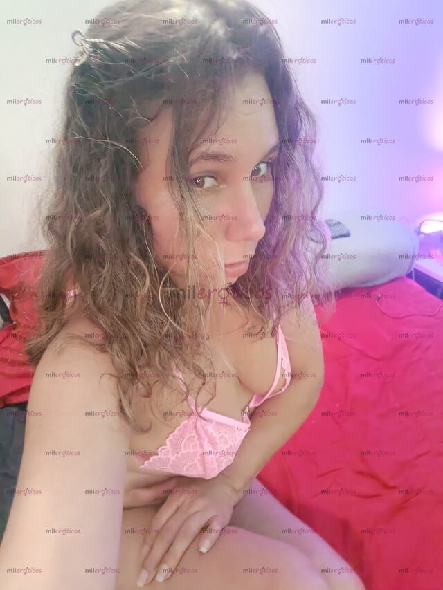 FOTOS DE SOY UNA CHICA MUY COMPLACIENTE EN LO QUE TÚ QUIERAS LA MÁS APRETADITA