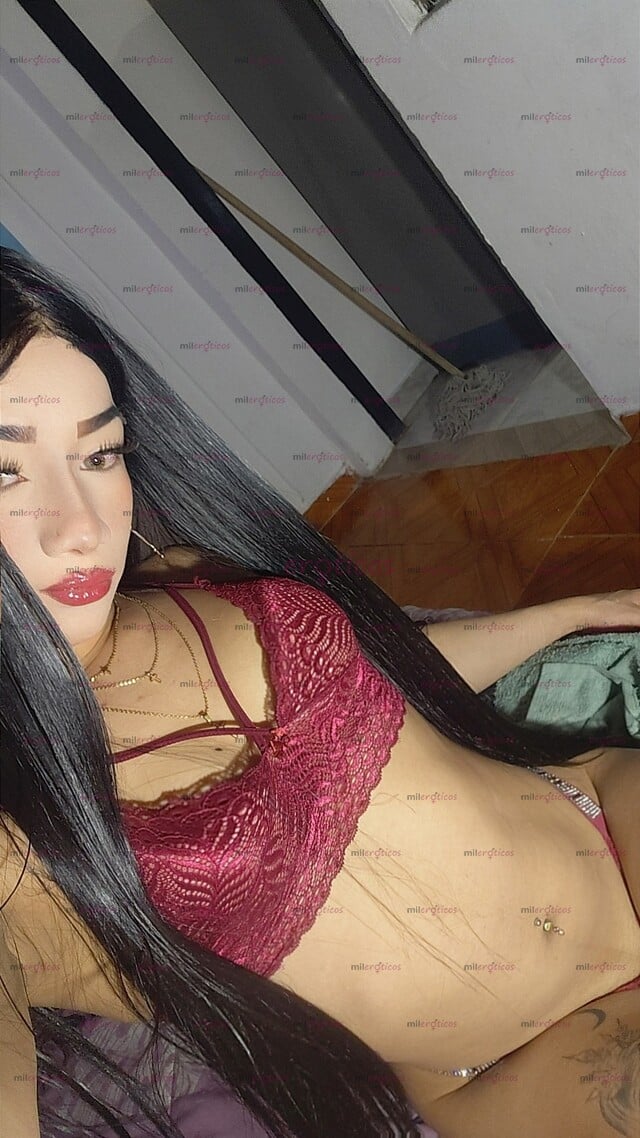FOTOS DE HERMOSA NIÑA TRANS DE 21 AÑOS BEBE CON ROSTRO DE ANGELICAL CUERPO DELGADO