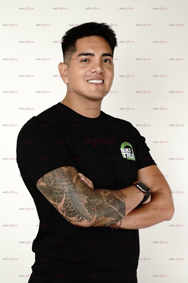 FOTOS DE ARGENTINO EXTRANJERO ACTIVO MACHO DOMINANTE GUAPO Y VERGON 20 CM. COMPLACIENTE