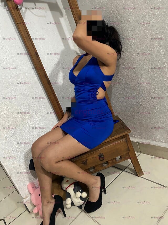 FOTOS DE NUEVA EN EL AMBIENTE YARA 19 AÑOS !! CON LUGAR