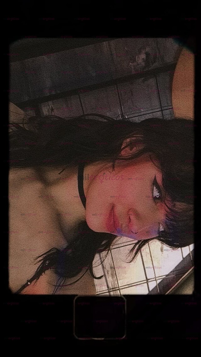 FOTOS DE SE OFRECEN SERVICIOS VIRTUALES CHICA DE 18 AÑOS DISPUESTA A COMPLACERTE