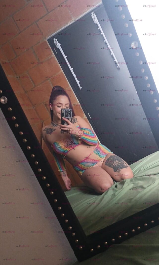 FOTOS DE SEXY PELI ROJA MUY CACHONDA DISPUESTA A COMPLACERTE