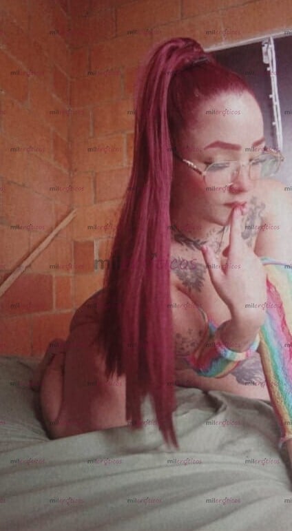FOTOS DE SEXY PELI ROJA MUY CACHONDA DISPUESTA A COMPLACERTE