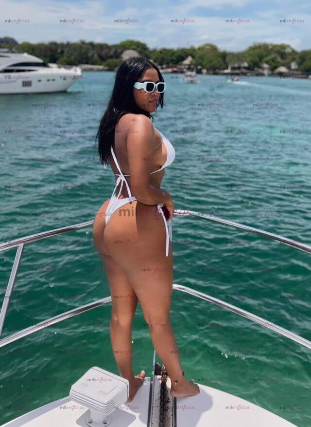FOTOS DE HOLA A TODOS SOY DANIELA LA MÁS HERMOSA MORENA EN CARTAGENA