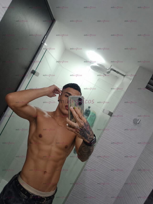 FOTOS DE DE PASO JOVEN DISCRETO PINTA CON SITIO VEN PASA UN MOMENTO DE LUJURIA Y MORBOSO