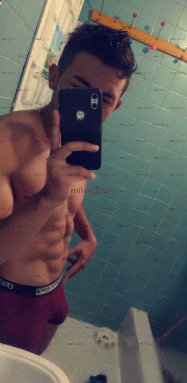 FOTOS DE JOVEN QUE TE PUEDE HACER REALIDAD TU FETICHES Y MÁS