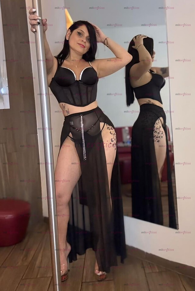 FOTOS DE COLOMBIANA SOY MILAN MUY BONITO ROSTRO MUY EXÓTICA LINDA PIEL