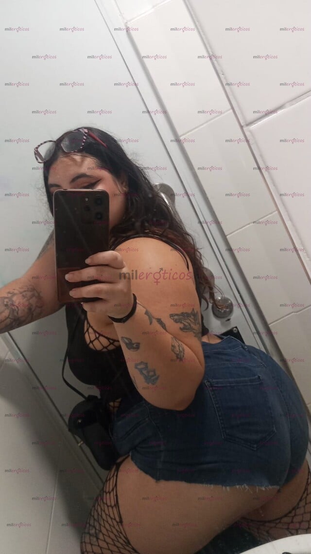 FOTOS DE GORDIBUENA MILF CON GRAN CULO TIENE AMIGA PARA TRIO