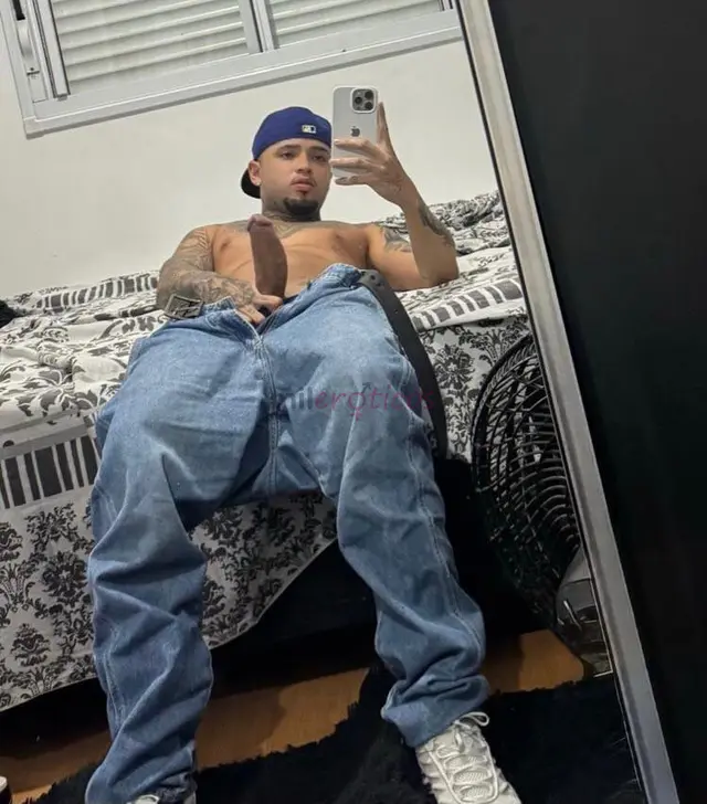 Atendo homens mulheres e casaistenho local e como tenho carro posso ir ate vc tambematendo tambem hotel motel ou seu local de preferenciafaco versatil...