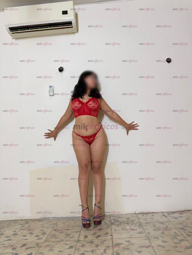 FOTOS DE NUEVA 18 AÑOS GUAPA BLANCA PELINEGRA ESPECTACULAR CUERPECITO NATURAL RECIÉN LLEG