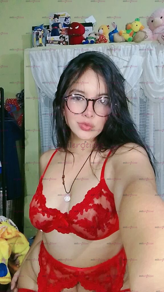 FOTOS DE HERMOSA CHICA SEDUCTORA DESDE 10K, CON MUCHO MORBO